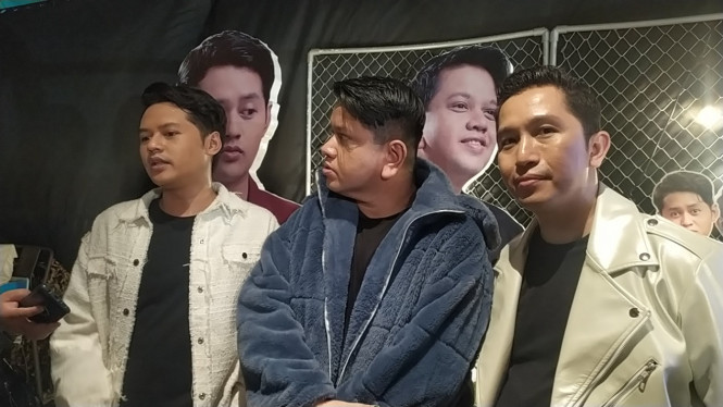 IntipSeleb/ Wahyu Firmansyah