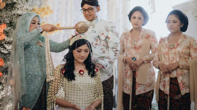 erinagudono/instagram