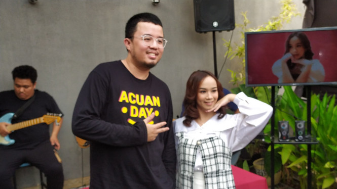 IntipSeleb/ Wahyu Firmansyah