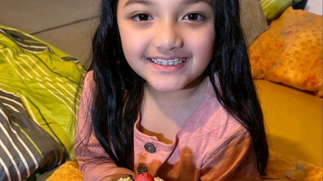 Instagram/@queenarsy