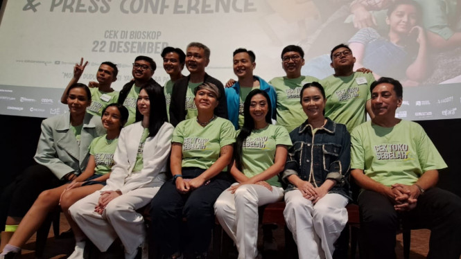 Intipseleb/Tiya Sukmawati