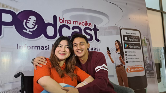 Intipseleb/Tiya Sukmawati