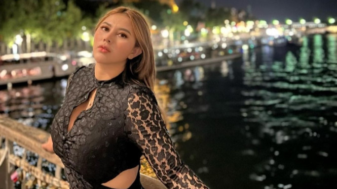 Instagram/rennadyanareal