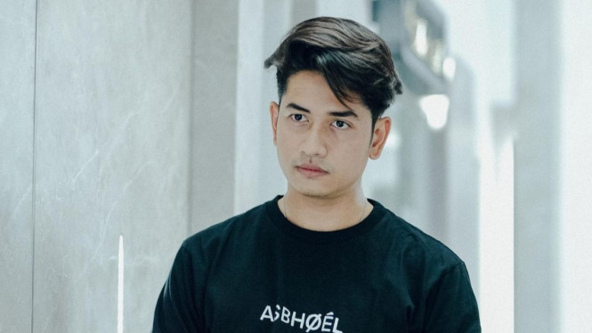 Instagram/zikridaulay1