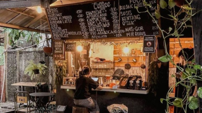 Intagram/warung_kopi_tepi_sungai