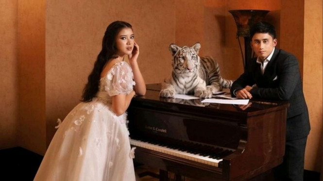 Instagram/@tiaraandini