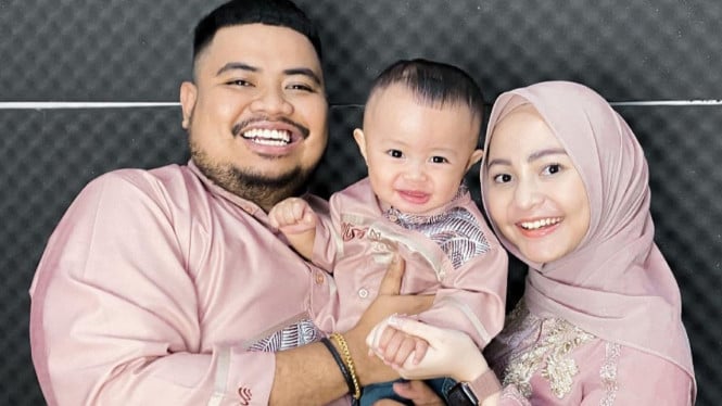 Instagram/indhningtys 