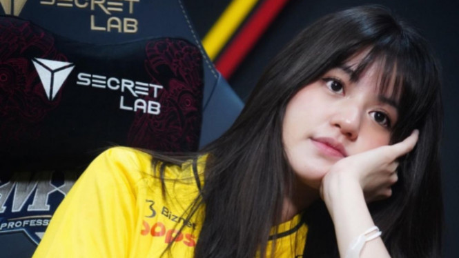 Instagram/ @vonnyfelicia