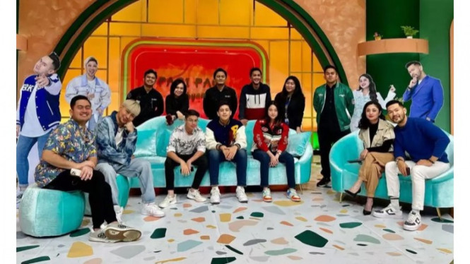 Instagram/dewiperssik9