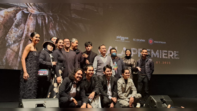 Intipseleb/Tiya Sukmawati