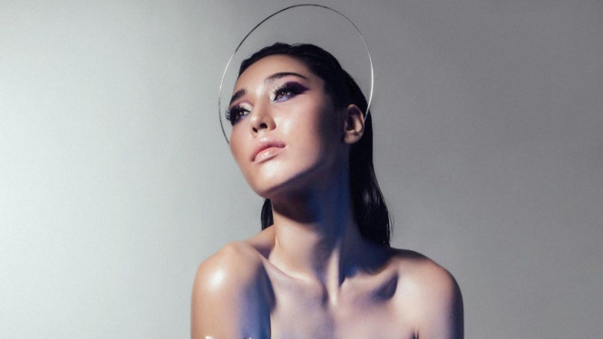 Instagram/ @laksmideneefe