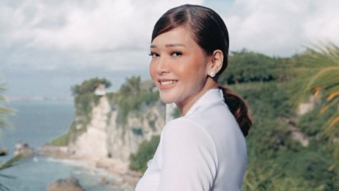 Instagram/maiaestiantyreal