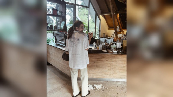 Instagram/enzystoria