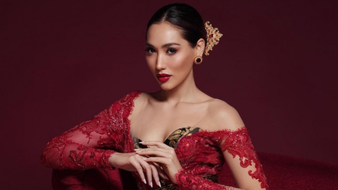 Instagram/@laksmideneefe