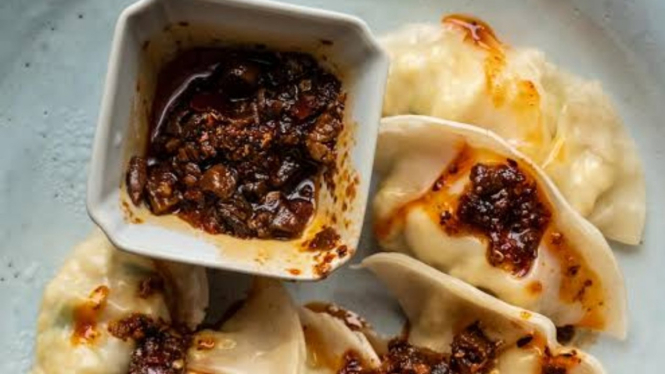 Cara Membuat Jiaozi yang Mudah, Dumpling Khas Perayaan Tahun Baru Imlek