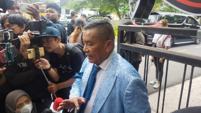 Intipseleb/Tiya Sukmawati