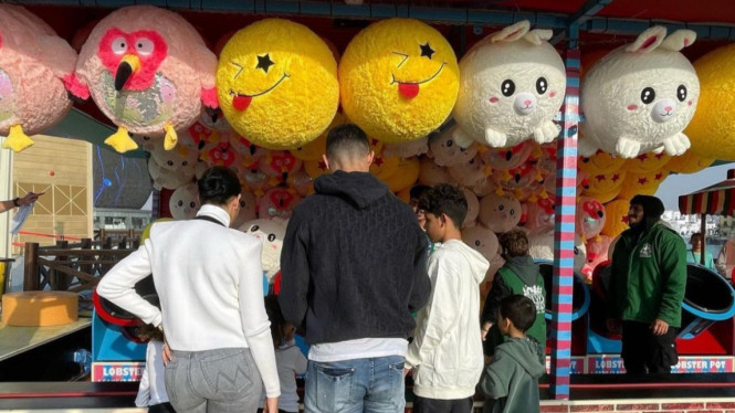 Instagram/georgiagio 