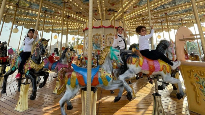 Instagram/georgiagio 