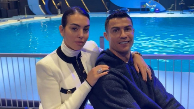 Instagram/georgiagio 