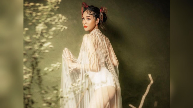 Instagram/anyageraldine