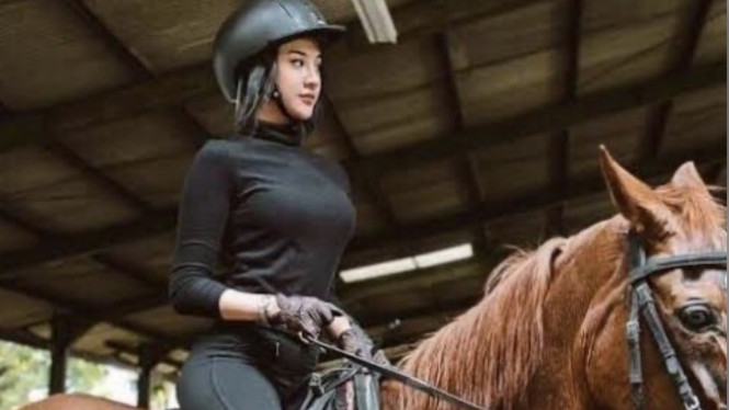 Instagram/anyageraldine