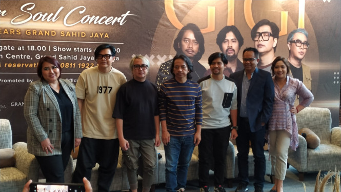 IntipSeleb/ Wahyu Firmansyah