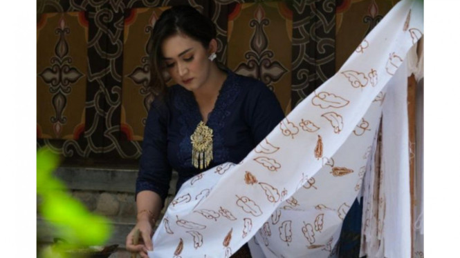 Instagram/@nafaurbach