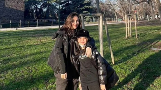 Instagram/ayutingting92