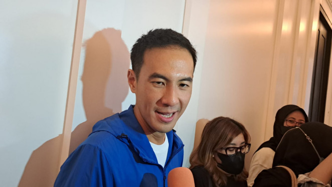 Intipseleb/Tiya Sukmawati