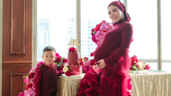 Instagram/bellashofie_rigan 