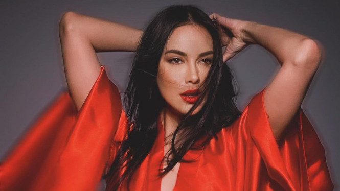 Instagram/sophia_latjuba88