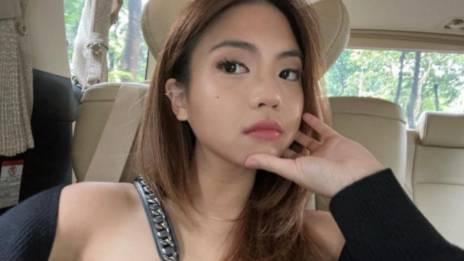 Instagram/@clarissatanoe