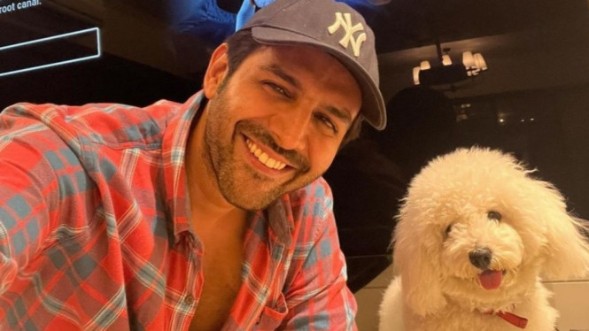 Instagram/kartikaaryan