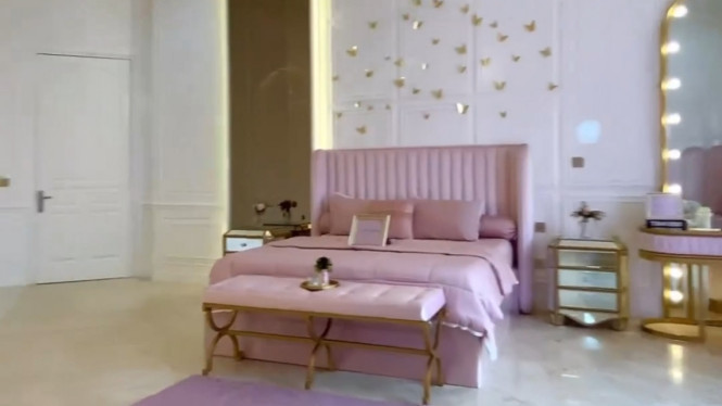 Instagram/ @rumahsabine