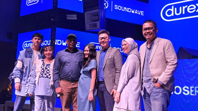 Intipseleb/Tiya Sukmawati