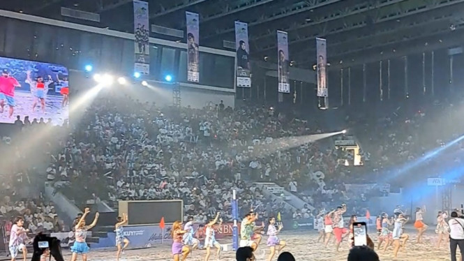 Intipseleb/Tiya Sukmawati