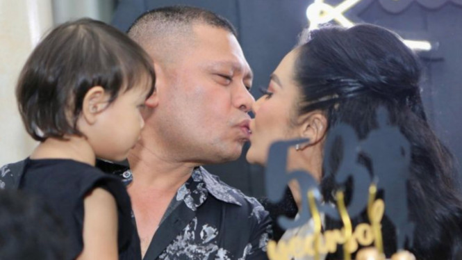 Instagram/@krisdayantilemos