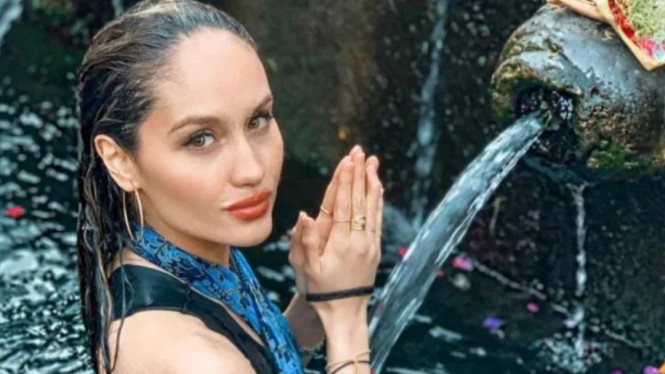 Instagram/claurakiehl