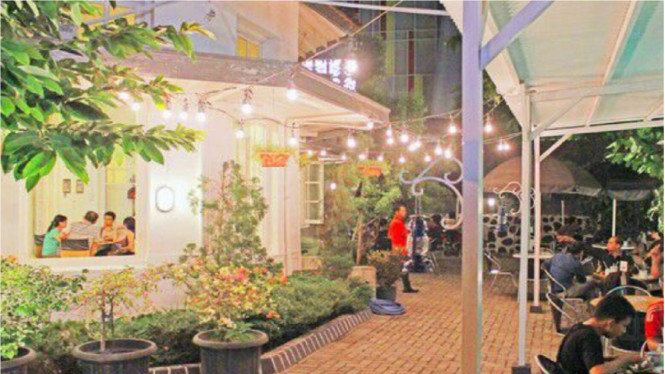 Google Maps/Omah Londo