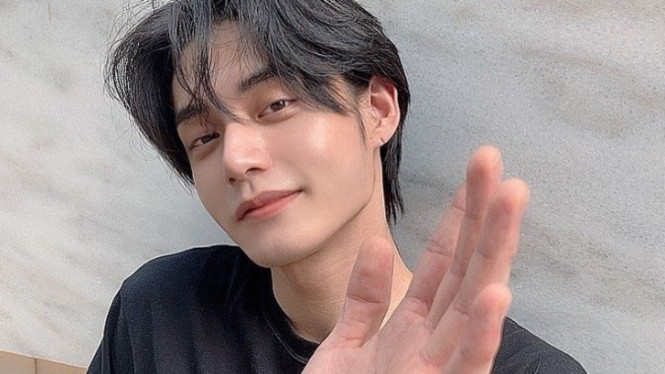 Instagram/_official_kimjiwoong