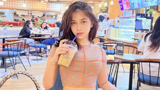 Instagram/ @clara.lasutt