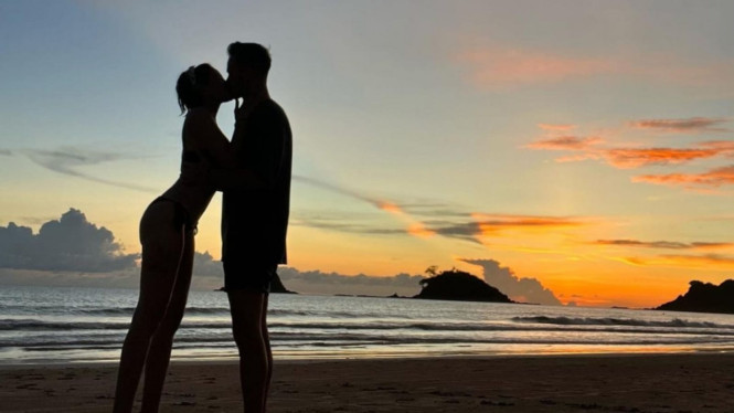 Instagram/nikitamirzanimawardi_172