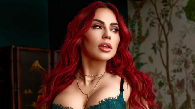 Instagram/ @iwantmayara