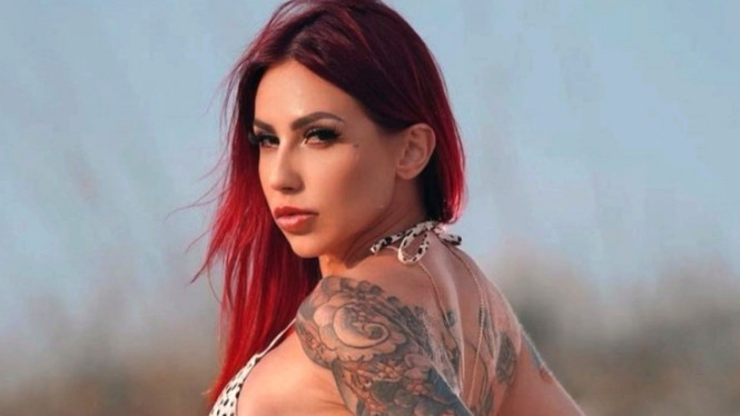 Instagram/ @iwantmayara