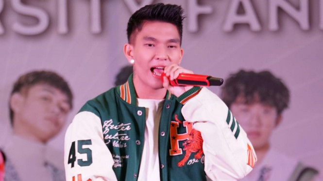 Instagram/ @ricky_zakno