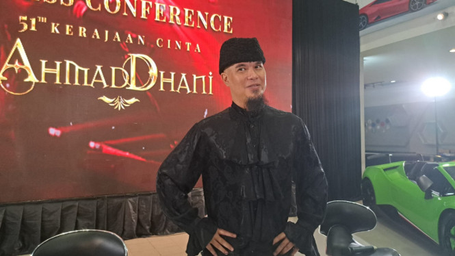 Intipseleb/Tiya Sukmawati