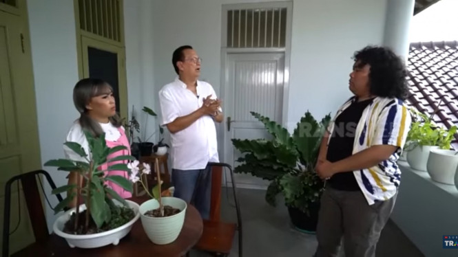 YouTube/Trans7 Official