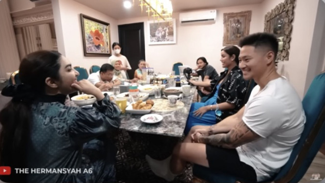 YouTube.com/The Hermansyah A6