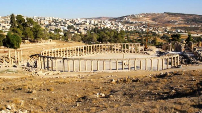 tempatwisataunik.com