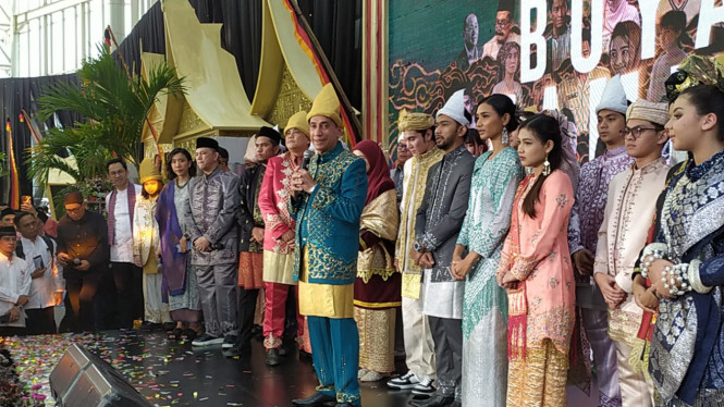 IntipSeleb/ Wahyu Firmansyah